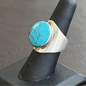 Vintage Taxco Mexico sterling silver turquoise heavy statement ring